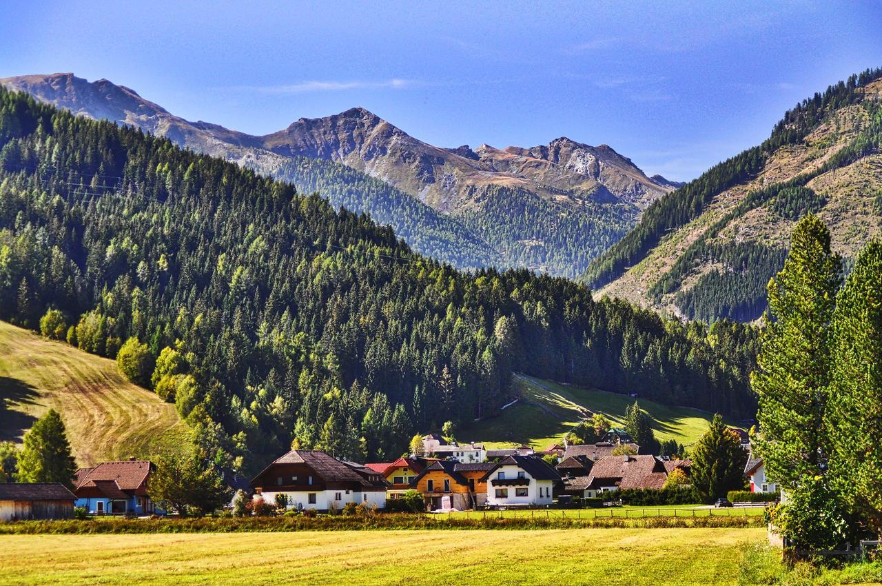 Gasthaus Chalet Mur Sankt Michael im Lungau Bagian luar foto